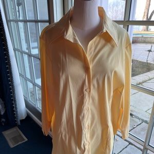 NWT Bay Studio yellow stretch blouse. Size 1X